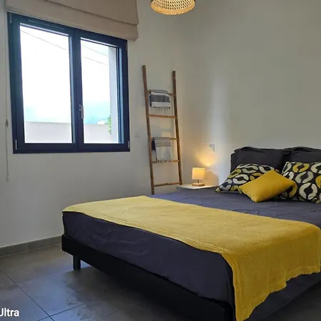 Maison Pour 4 à 6 Pers à Cala Rossa * Lecci